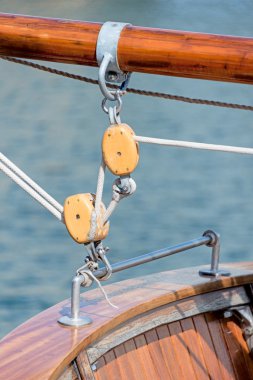 Yelken tekne mücadele