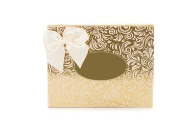 yay ile altın hediye kutusu