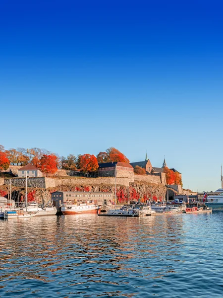 Fortaleza de akershus no outono — Fotografia de Stock