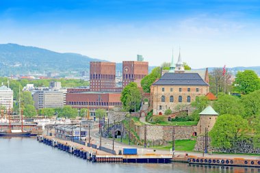 Oslo Radhuset ve Akershus