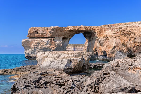 Azuren ikkuna Gozo Islandilla — kuvapankkivalokuva