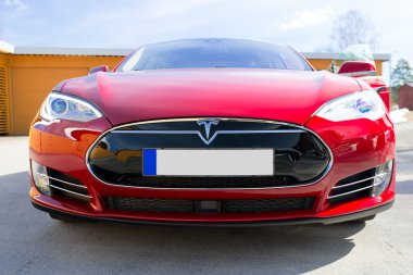 Tesla Motors modeli S sedan