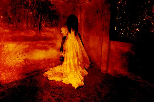 Storia del fantasma della bambola morta — Foto Stock