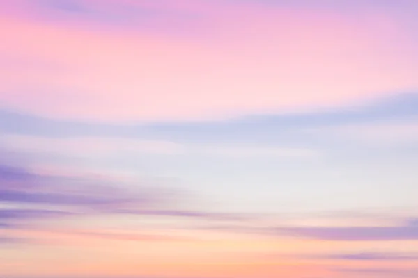 Defocused sunset sky natural background with blurred panning mot — Stock Photo, Image