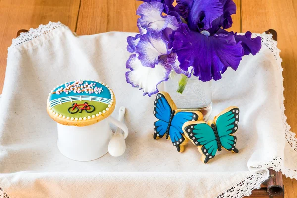 Zelfgemaakte cookies voor lente seizoen. — Stockfoto