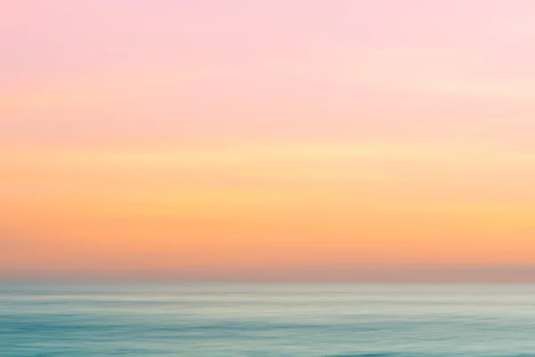 Astratto alba cielo e oceano natura sfondo — Foto Stock