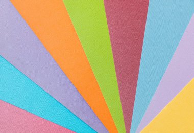 Renkli desen dokulu kağıt levha.