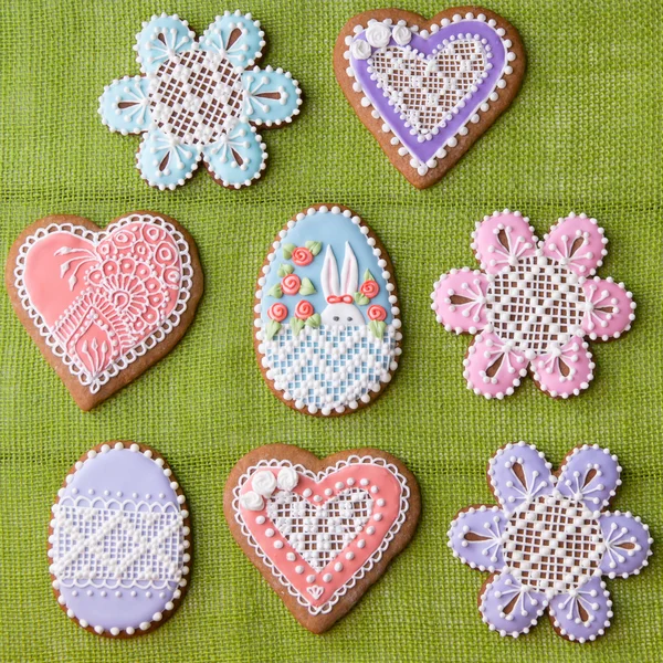 Home-baked and decorated Easter cookies. — Stock Photo, Image