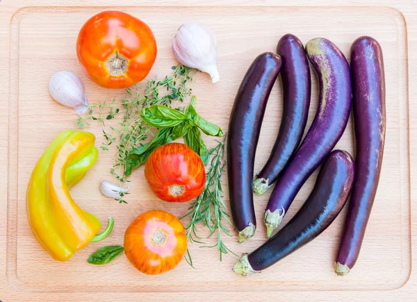 Varias verduras frescas — Foto de Stock