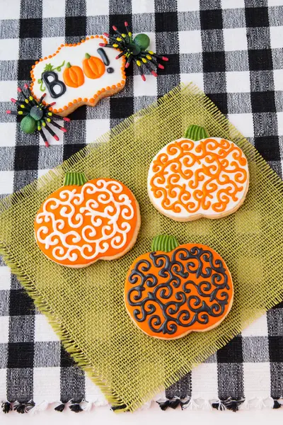 Домашнее печенье на Хэллоуин . — стоковое фото