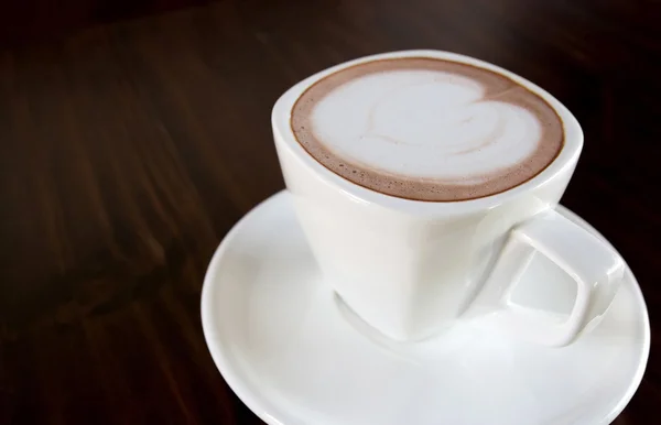 Tazza di caffè sul tavolo — Foto Stock