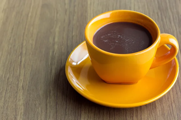 Kávé csésze az asztalon — Stock Fotó