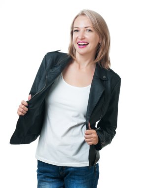 genç kız güzel bir deri ceket beyaz backg izole