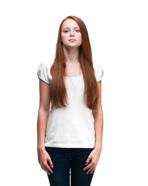 Menina bonita em uma camiseta branca. Isolado sobre fundo branco — Fotografia de Stock