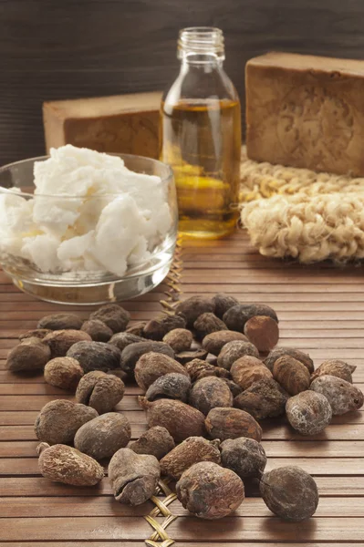 Shea nuts on a natural background — Stock Photo, Image
