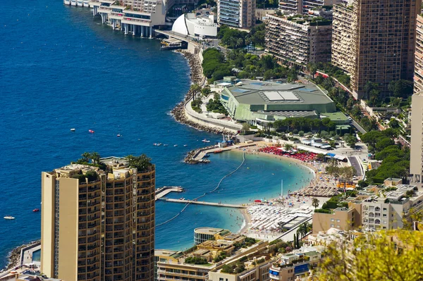 La roca la ciudad de principaute de monaco y de monte carlo en th — Foto de Stock