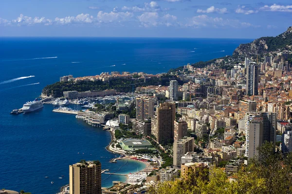 La roca la ciudad de principaute de monaco y de monte carlo en th — Foto de Stock