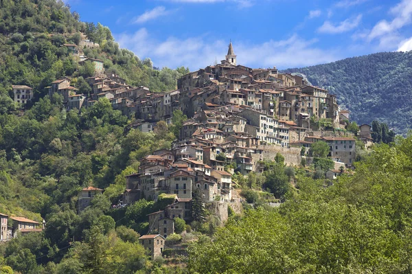 Le beau village d'Apricale, près de Sanremo, Ligurie, Italie — Photo