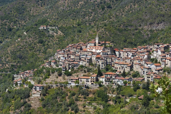 Piękna wieś Apricale, w pobliżu Sanremo, Liguria, Włochy — Zdjęcie stockowe