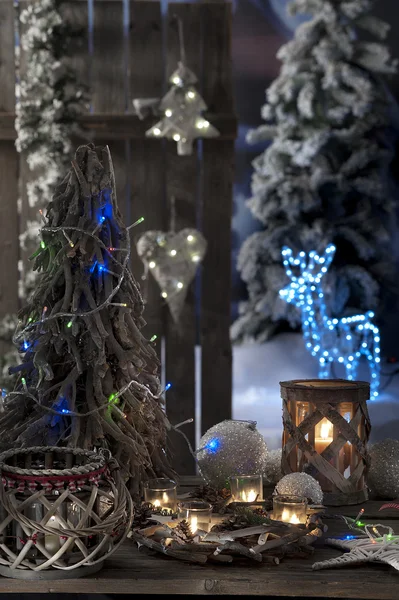 Närbild av julljus på ur fokus bakgrund — Stockfoto