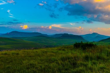 Drakensberg Dağları, Kraliyet Natal Ulusal Parkı, Güney Afrika