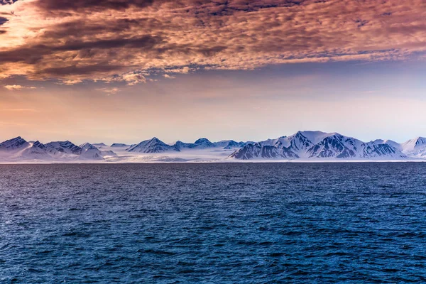 Paisagem Norway Gelo Natureza Geleira Montanhas Spitsbergen Longyearbyen Svalbard Oceano — Fotografia de Stock