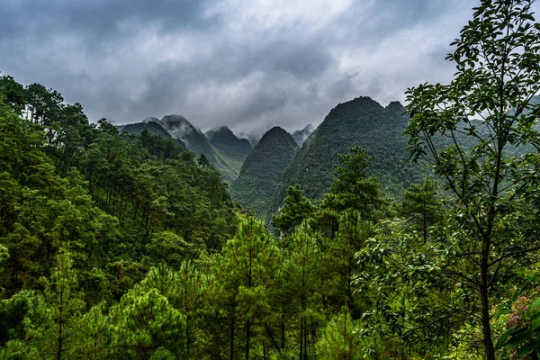 Bergsväg Vacker Dal Giang Provinsen Vietnam — Stockfoto