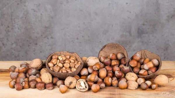 Nuttige noten voor gezondheid — Stockfoto