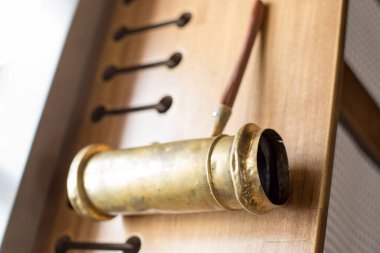 Antika bakır semaver, son derece sanatsal ve teknolojik sanat eseri.