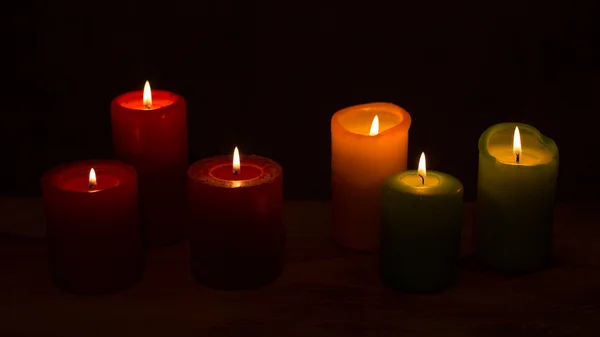 Accendi le candele e il comfort — Foto Stock