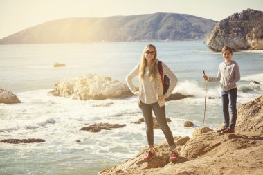 Bir öğleden sonra alarak aile zammı