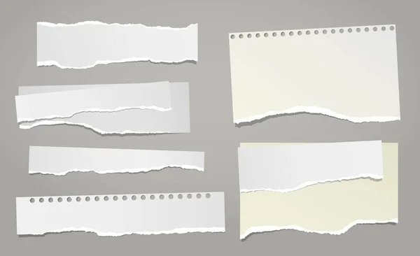 Conjunto de notas brancas rasgadas, pedaços de papel de caderno presos no fundo cinzento. Ilustração vetorial — Vetor de Stock