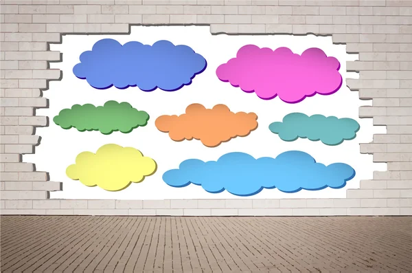 Conjunto de nuvens coloridas, bolhas de fala na parede de tijolo rachado com calçada —  Vetores de Stock