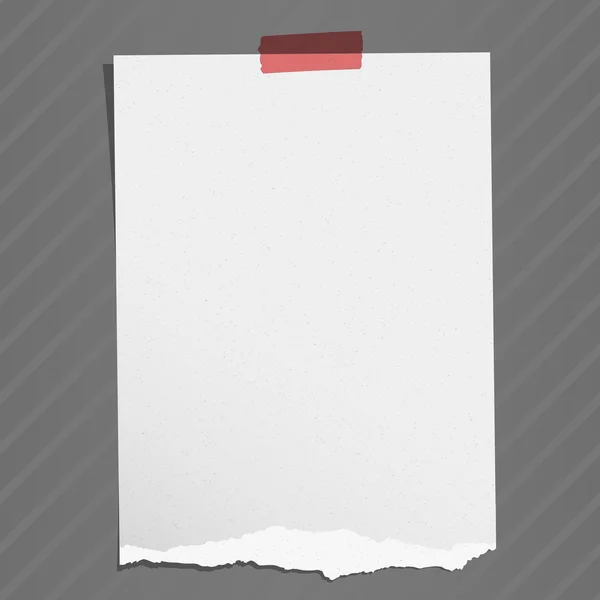 Papel de notas granulado desgarrado gris con cinta adhesiva sobre fondo rayado — Vector de stock
