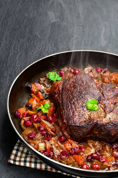 Braised Beef Cranberries Vegetables Isolated White — Stock Photo, Image