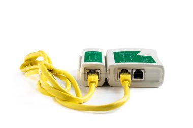 Ağ Kablo Test Aracı RJ45 uygulama örneği beyaz üzerinde izole 