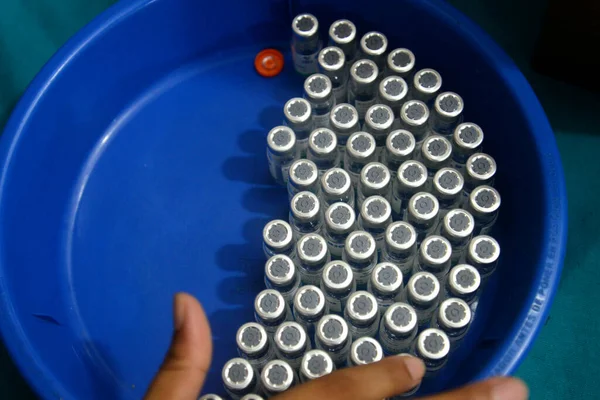 Kiürült Kínai Sinopharm Covid Vakcina Ampullák Láthatók Bangladesi Dhaka Medical — Stock Fotó