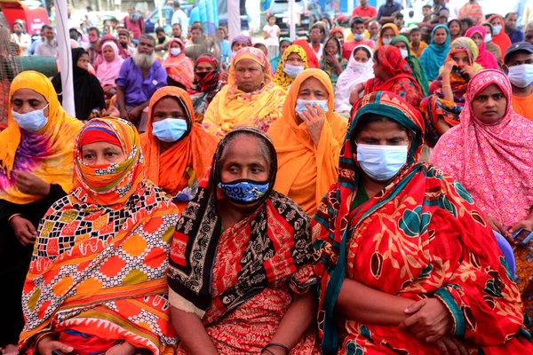 Slum People รอร Sinopharm Covid Korail Slum ในเม Dhaka ประเทศบ — ภาพถ่ายสต็อก