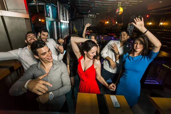 Jongeren Dansen Nachtclub — Stockfoto