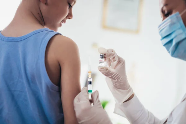 Coronavirus Vaccination Covid Vaccine Doctor Vaccinating Child Little Boy Getting — Stock Photo, Image