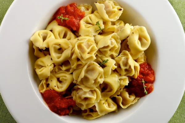 Leckere Fleischcappelletti — Stockfoto