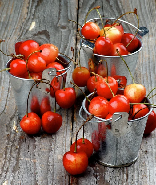 Słodkie wiśnie maraschino — Zdjęcie stockowe