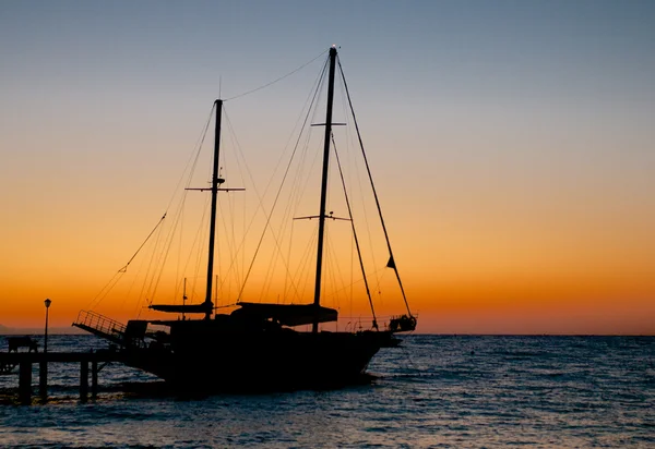 Sailing Ship on Sunrise — Stock Photo, Image