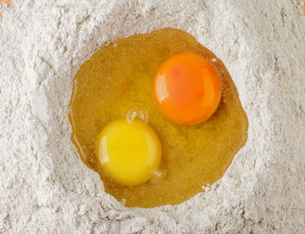Яичные желтки — стоковое фото