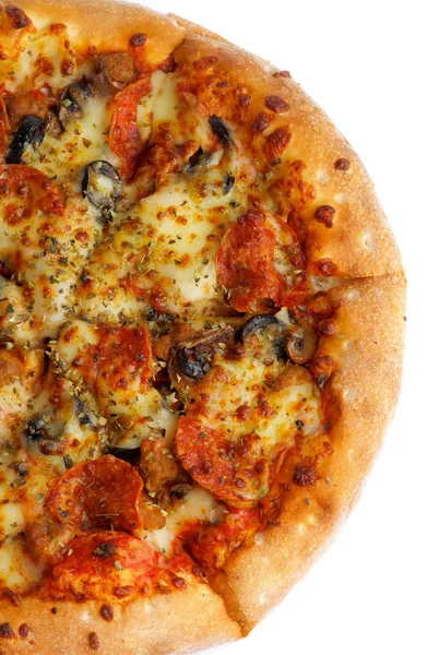 Die Hälfte der Pfefferoni-Pizza — Stockfoto