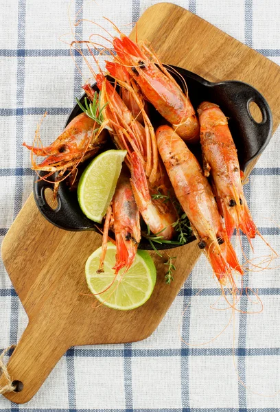 Deliciosos camarones asados — Foto de Stock