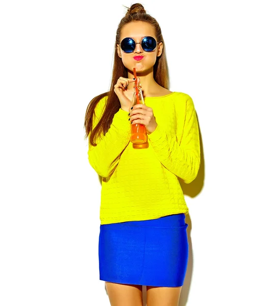 Fashion hipster girl going crazy in casual colorful hipster  clothes — Stock Photo, Image