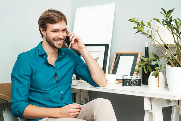 Portrait Young Handsome Business Man Thoughtful Male Dressed Blue Jeans — Stock Photo, Image