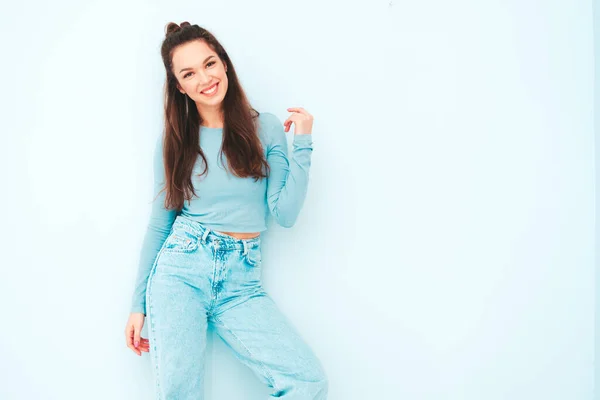 Jovem Bela Fêmea Sorridente Roupas Hipster Verão Moda Mulher Despreocupada — Fotografia de Stock