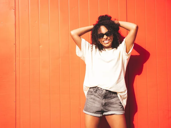 Beautiful Black Woman Afro Curls Hairstyle Smiling Hipster Model White — Stock Photo, Image